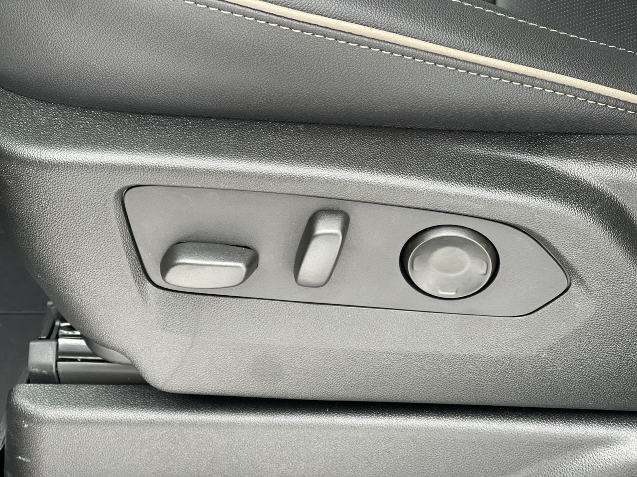 2025 Chevrolet Tahoe in Saint-Leonard, Quebec
