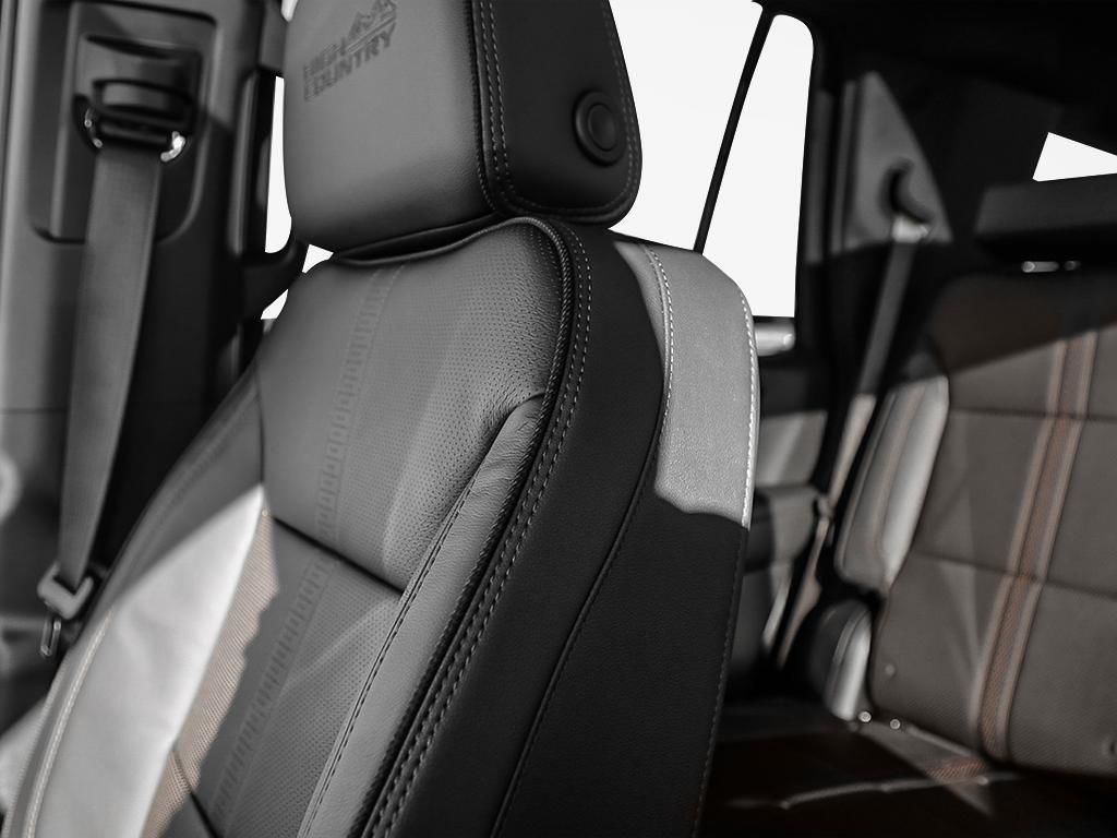 Chevrolet Tahoe  2025 à Saint-Léonard, Québec