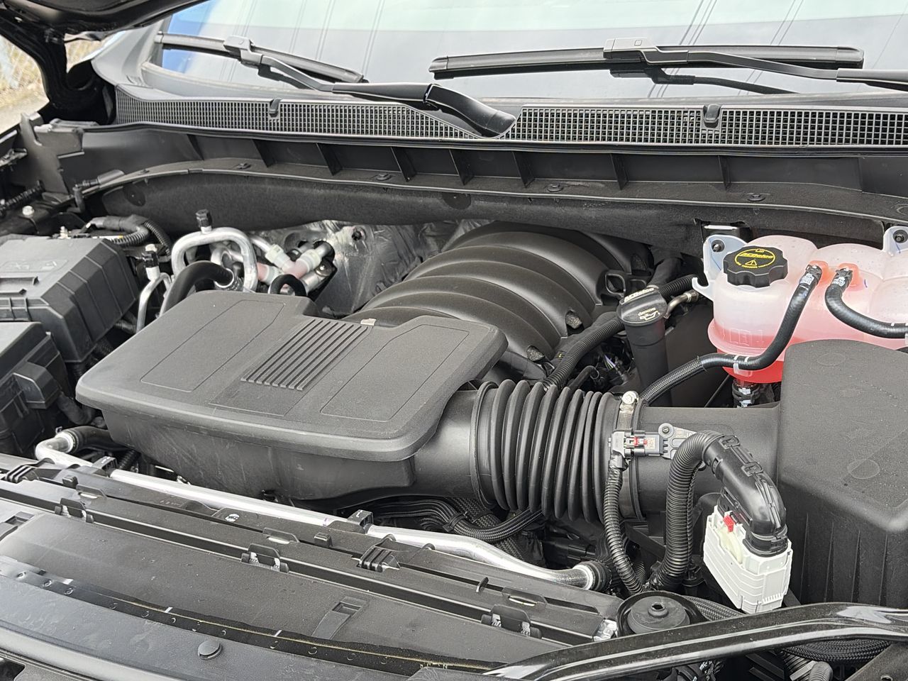 2026 Chevrolet Tahoe in Saint-Leonard, Quebec