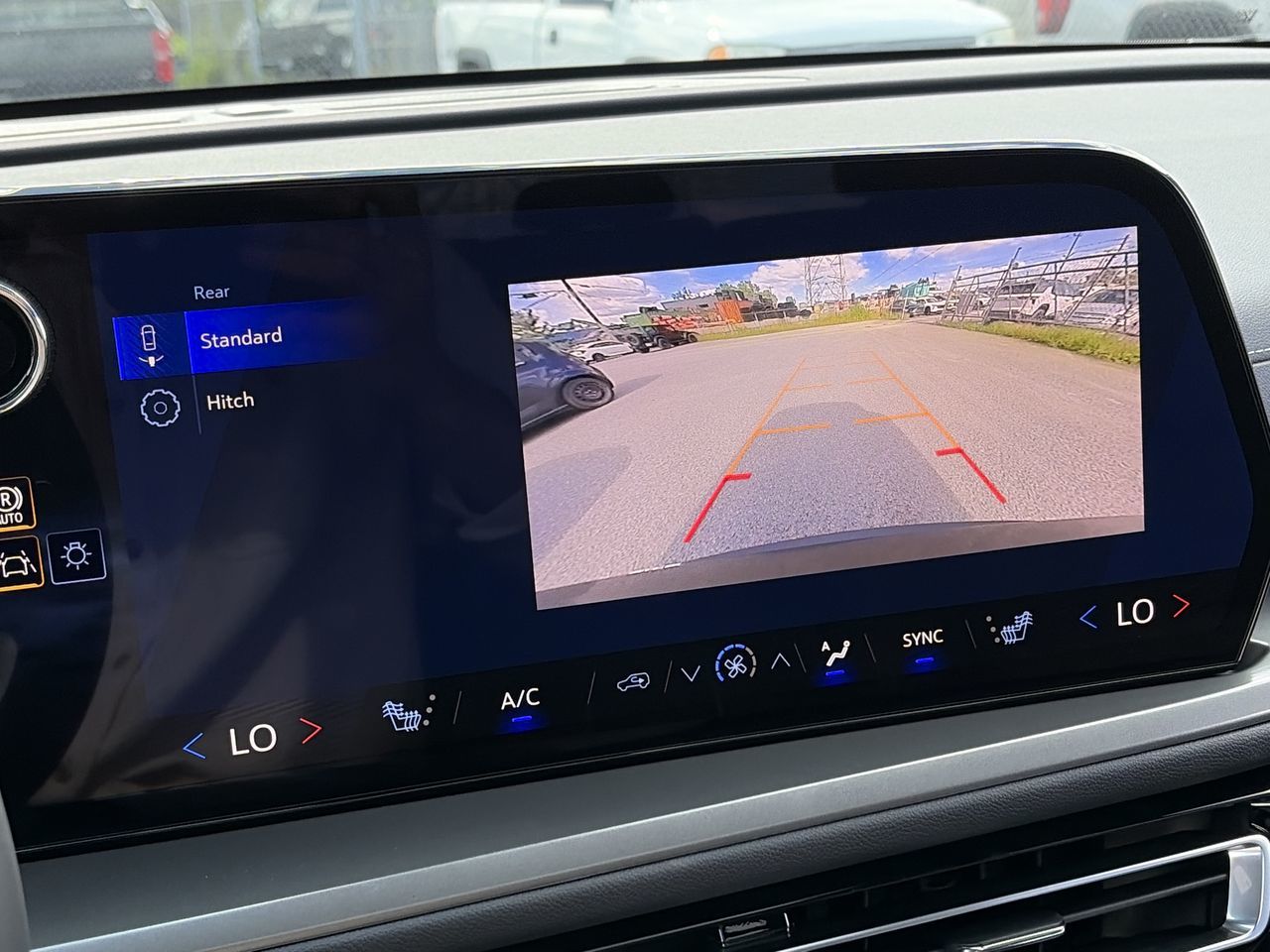 Chevrolet Traverse  2027 à Saint-Léonard, Québec