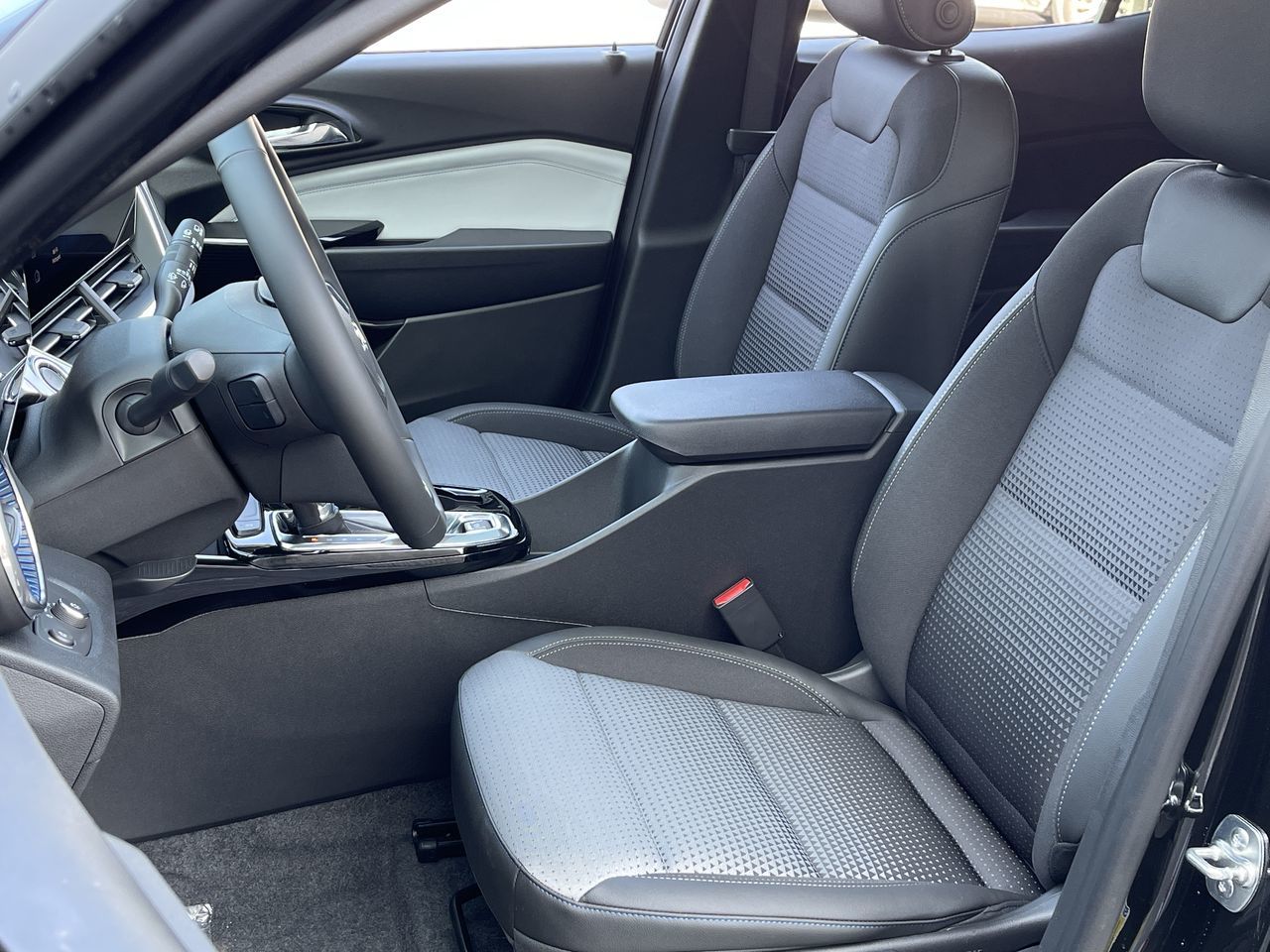 2025 Chevrolet Trax in Saint-Leonard, Quebec