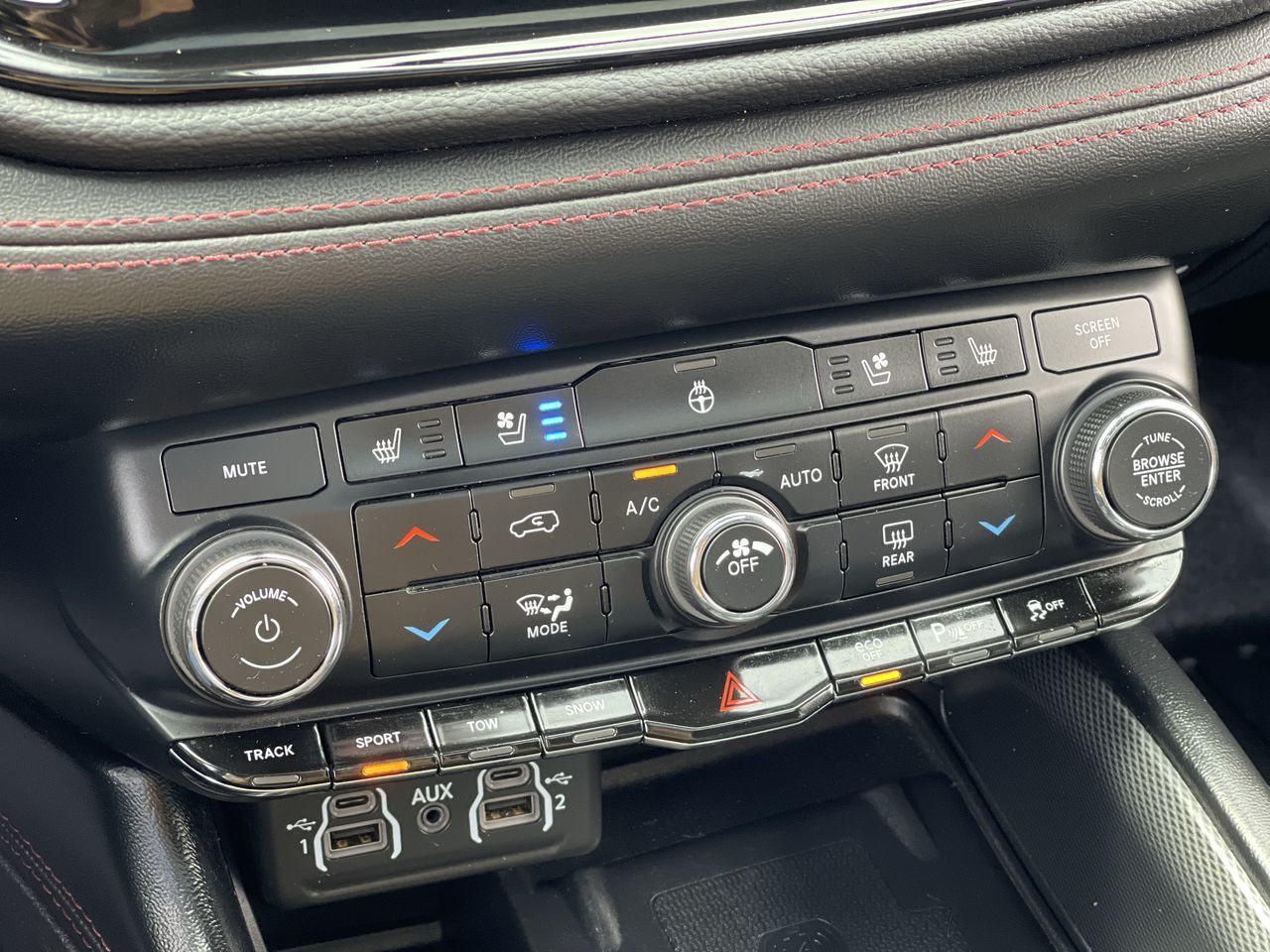 2021 Dodge Durango in Saint-Leonard, Quebec