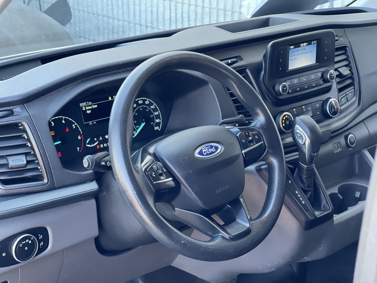 2021 Ford Transit Cargo Van in Saint-Leonard, Quebec