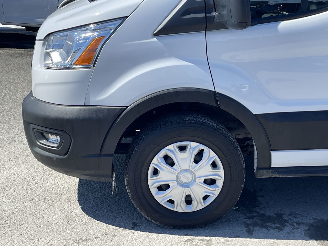 2021 Ford Transit Cargo Van in Saint-Leonard, Quebec