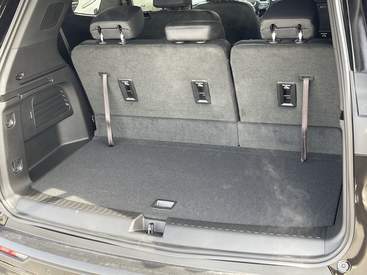 2025 GMC Acadia in Saint-Leonard, Quebec