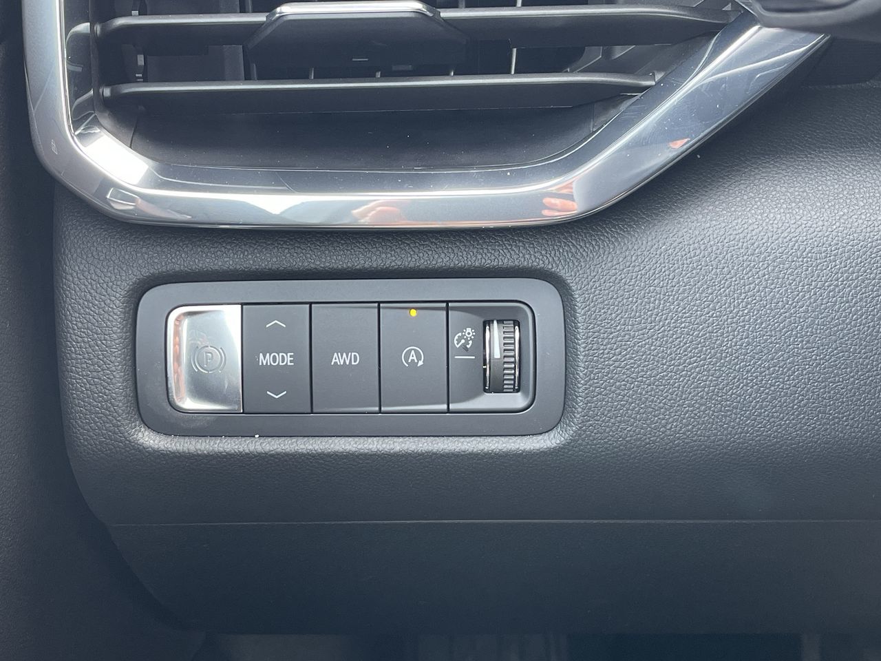 2025 GMC Acadia in Saint-Leonard, Quebec