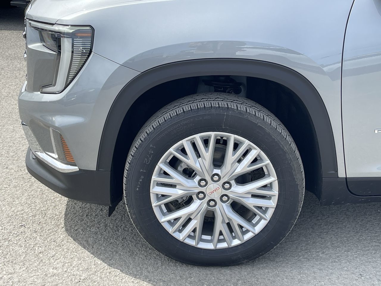 2025 GMC Acadia in Saint-Leonard, Quebec