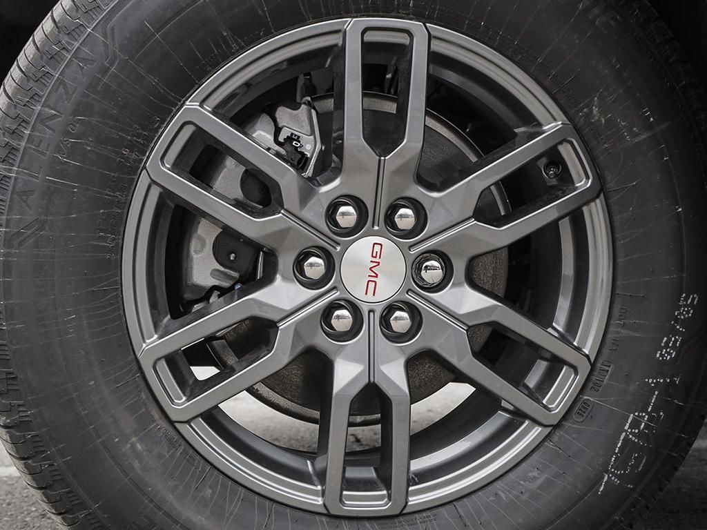 2025 GMC Acadia in Saint-Leonard, Quebec