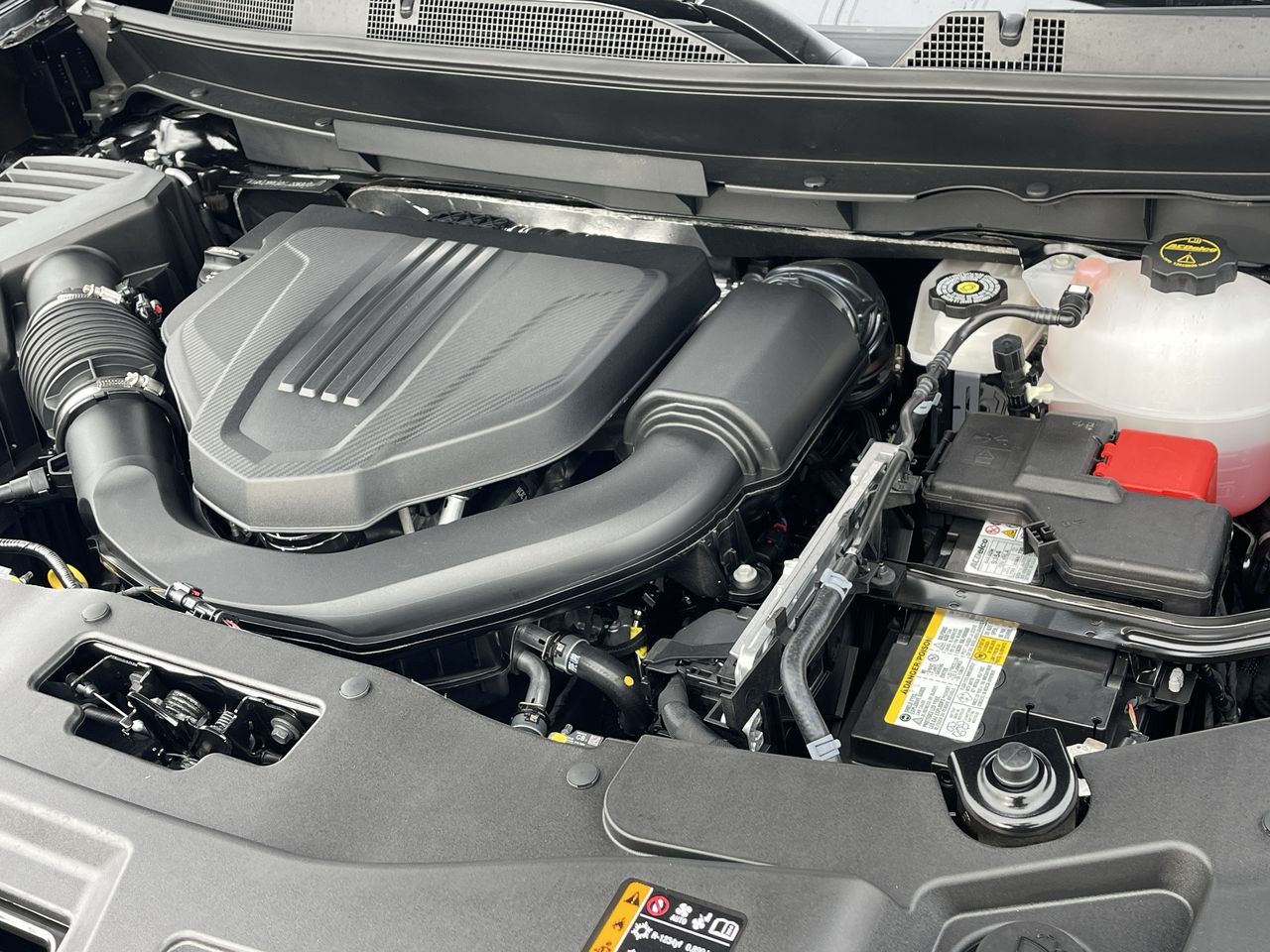 2026 GMC Acadia in Saint-Leonard, Quebec