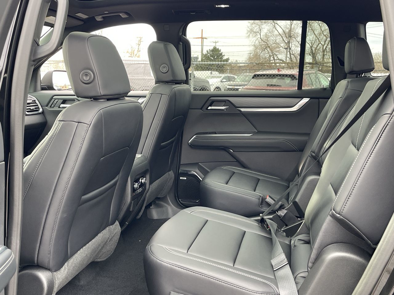 2026 GMC Acadia in Saint-Leonard, Quebec