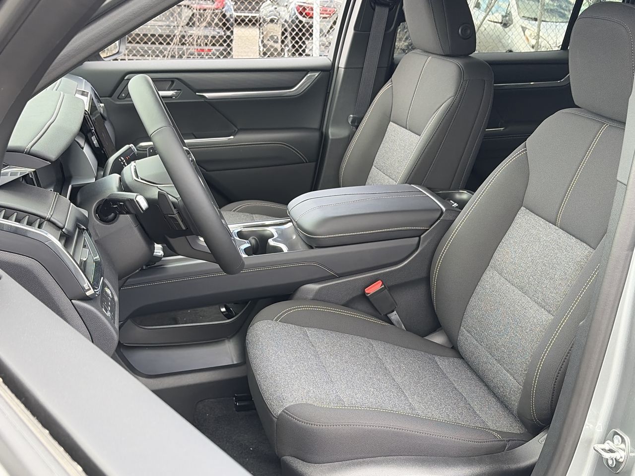 2026 GMC Acadia in Saint-Leonard, Quebec