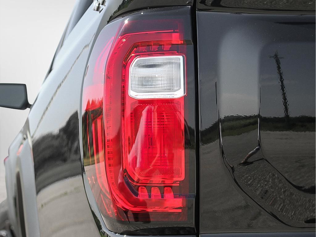 2025 GMC Canyon in Saint-Leonard, Quebec