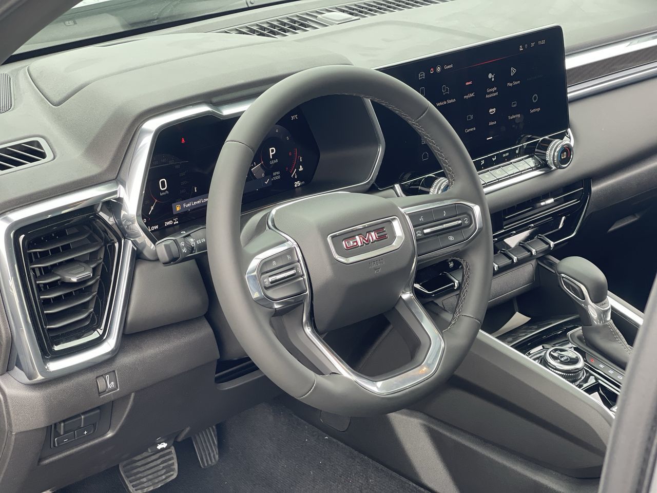 GMC Canyon  2025 à Saint-Léonard, Québec