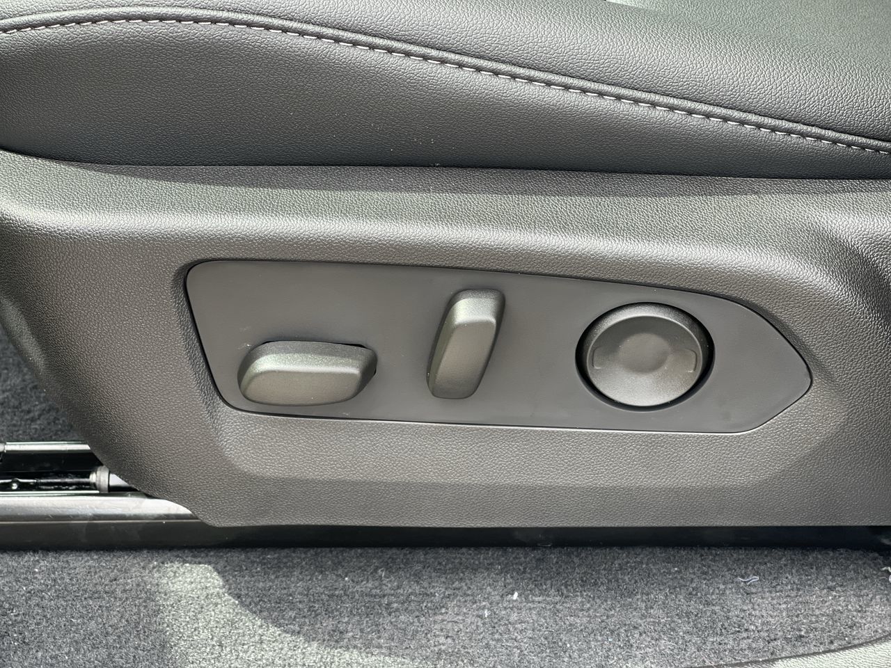 GMC Canyon  2025 à Saint-Léonard, Québec