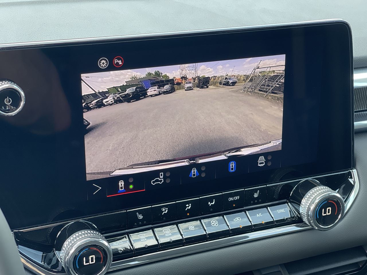 2025 GMC Canyon in Saint-Leonard, Quebec