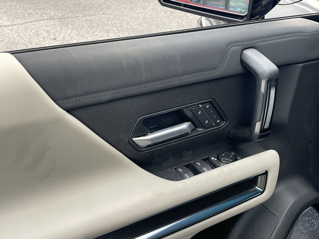 GMC Hummer EV SUV  2026 à Saint-Léonard, Québec