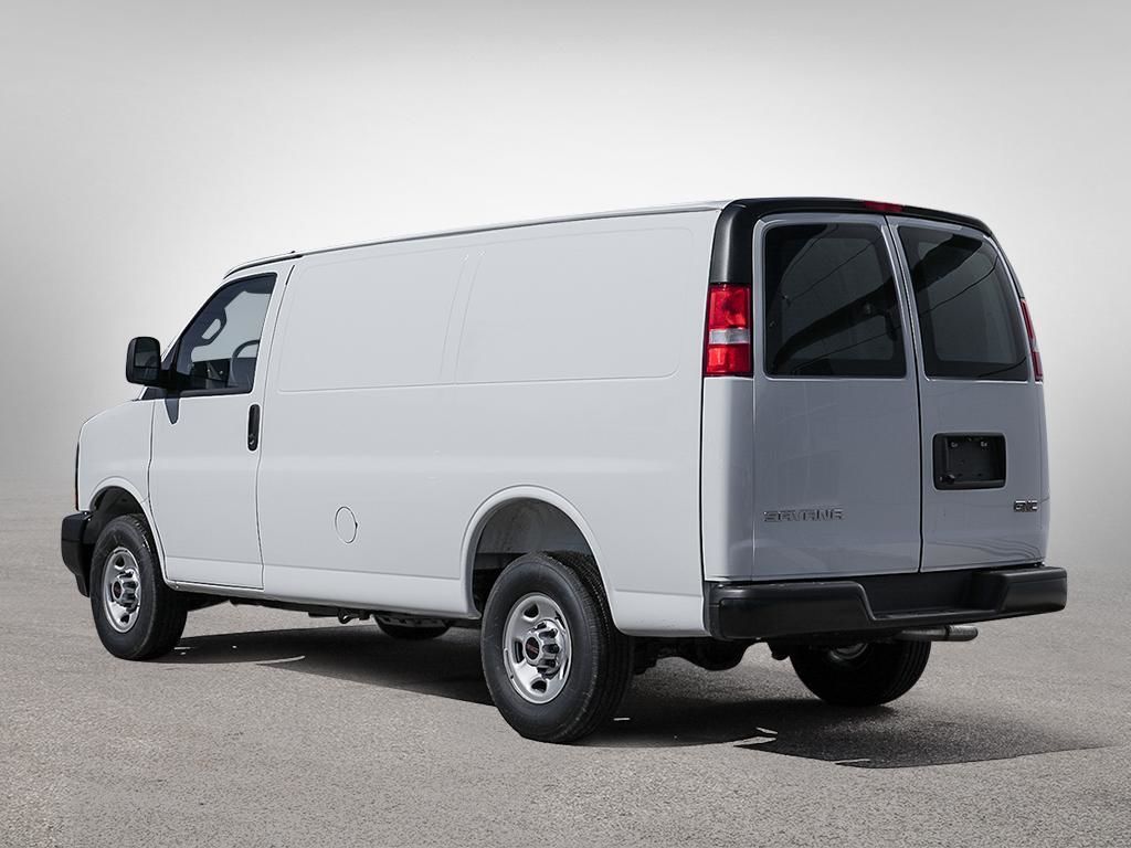 2025 GMC Savana Cargo 2500 in Saint-Leonard, Quebec