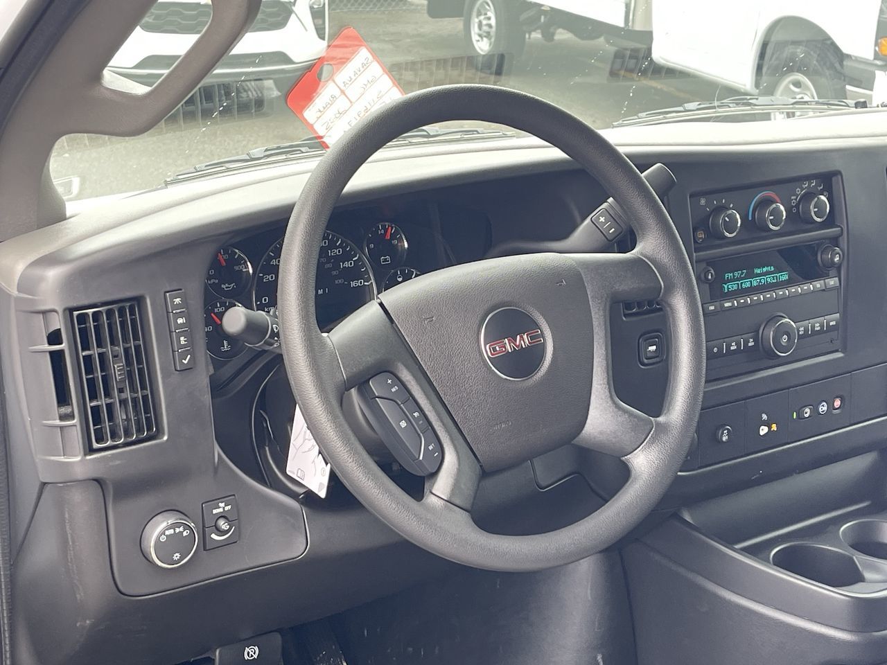 2025 GMC Savana Cargo 2500 in Saint-Leonard, Quebec