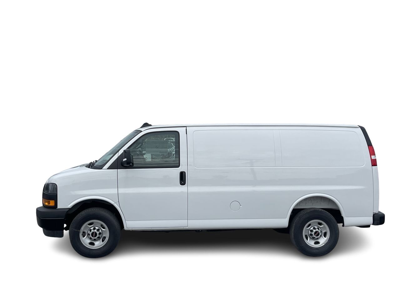 2025 GMC Savana Cargo 2500 in Saint-Leonard, Quebec