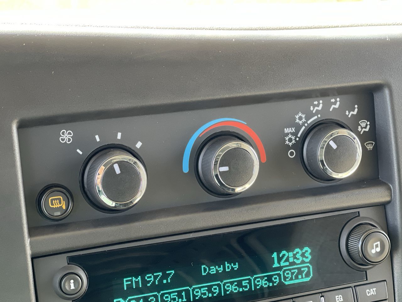 2025 GMC Savana Cargo 2500