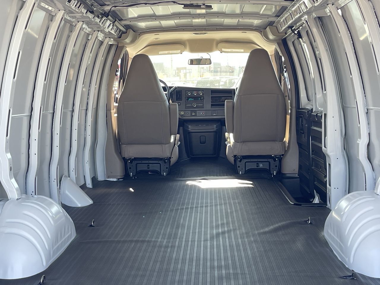 2025 GMC Savana Cargo 2500