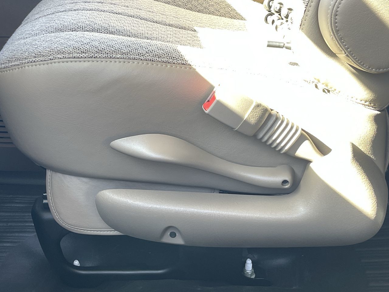 2025 GMC Savana Cargo 2500