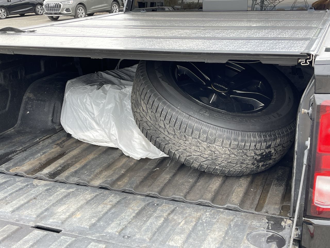 2022 GMC SIERRA 1500 LIMITED in Saint-Leonard, Quebec