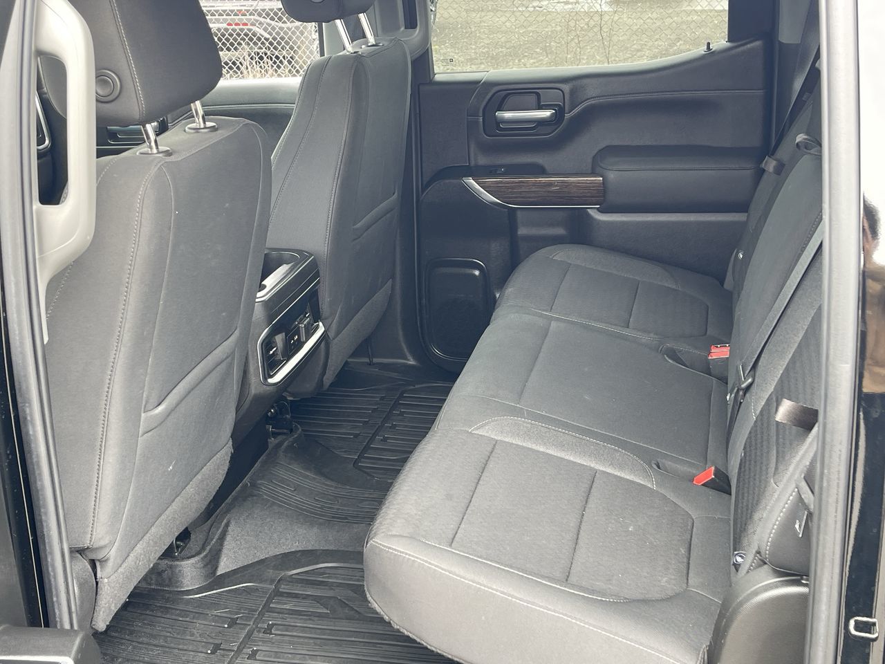 2022 GMC SIERRA 1500 LIMITED in Saint-Leonard, Quebec
