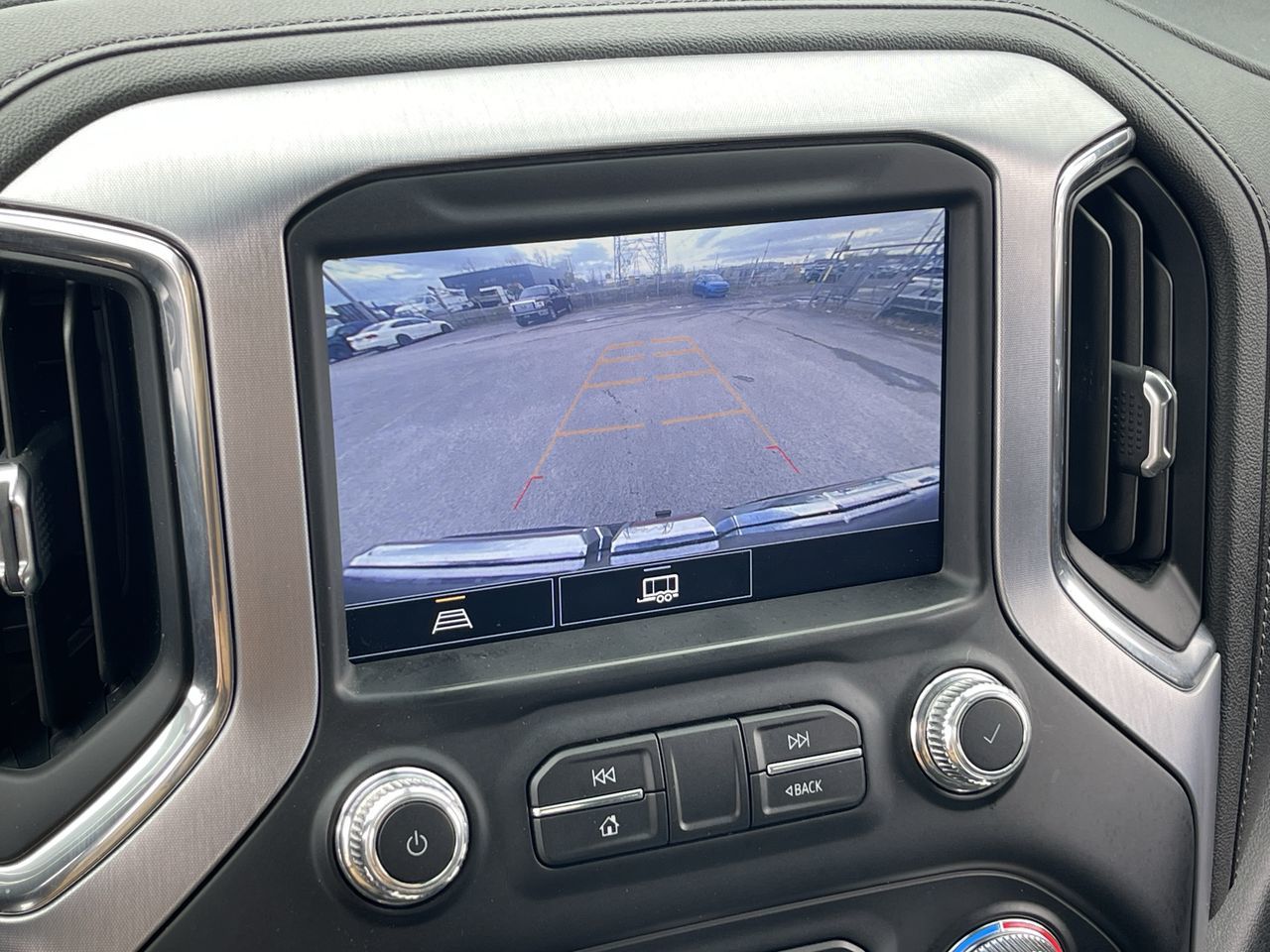 2022 GMC SIERRA 1500 LIMITED in Saint-Leonard, Quebec