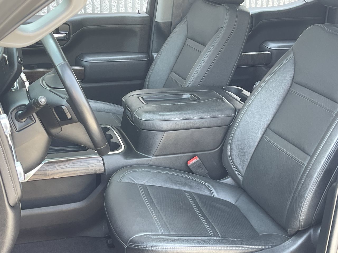 2022 GMC SIERRA 1500 LIMITED in Saint-Leonard, Quebec