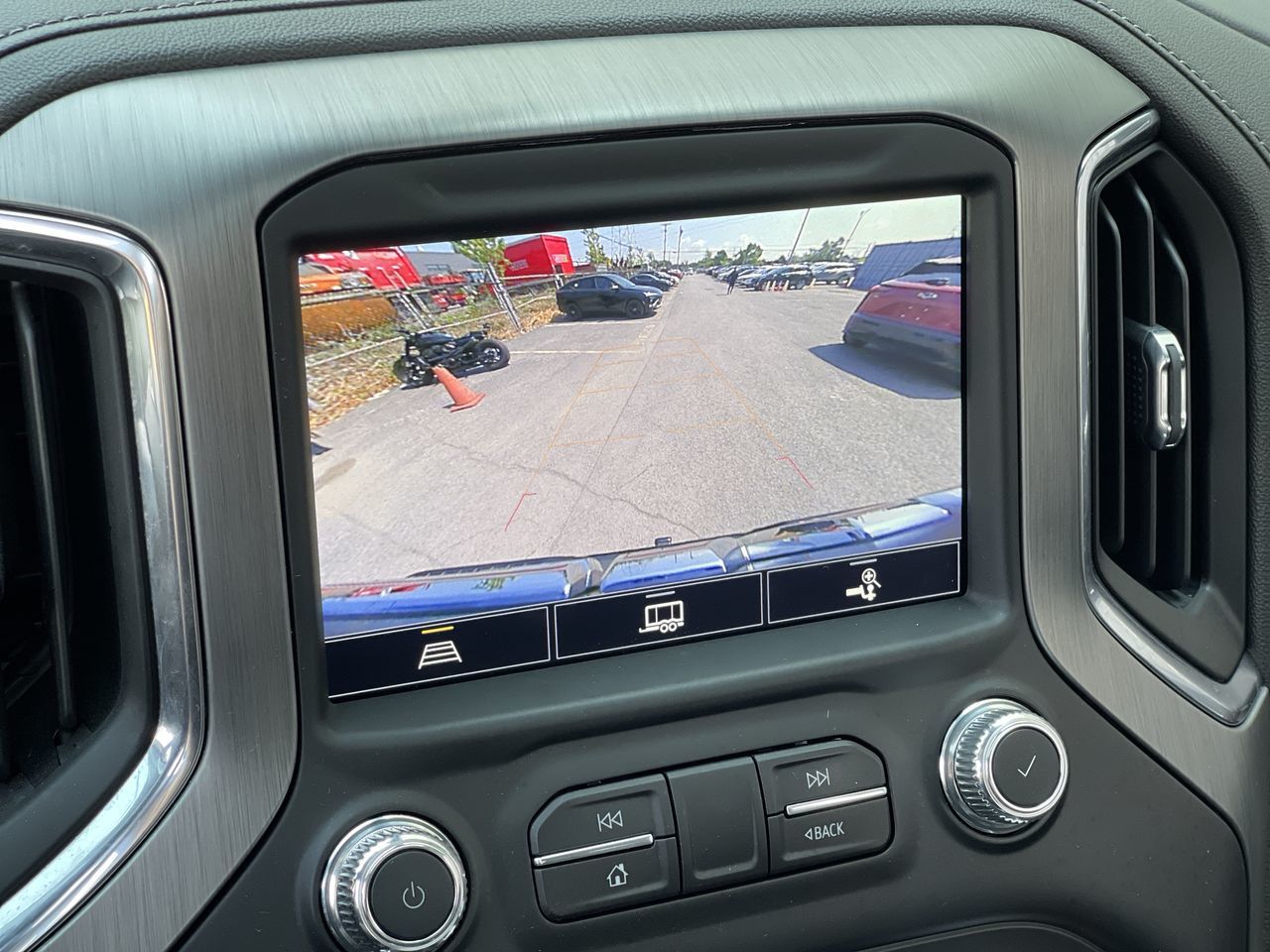 2022 GMC SIERRA 1500 LIMITED in Saint-Leonard, Quebec