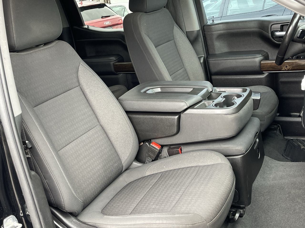 2021 GMC Sierra 1500 in Saint-Leonard, Quebec