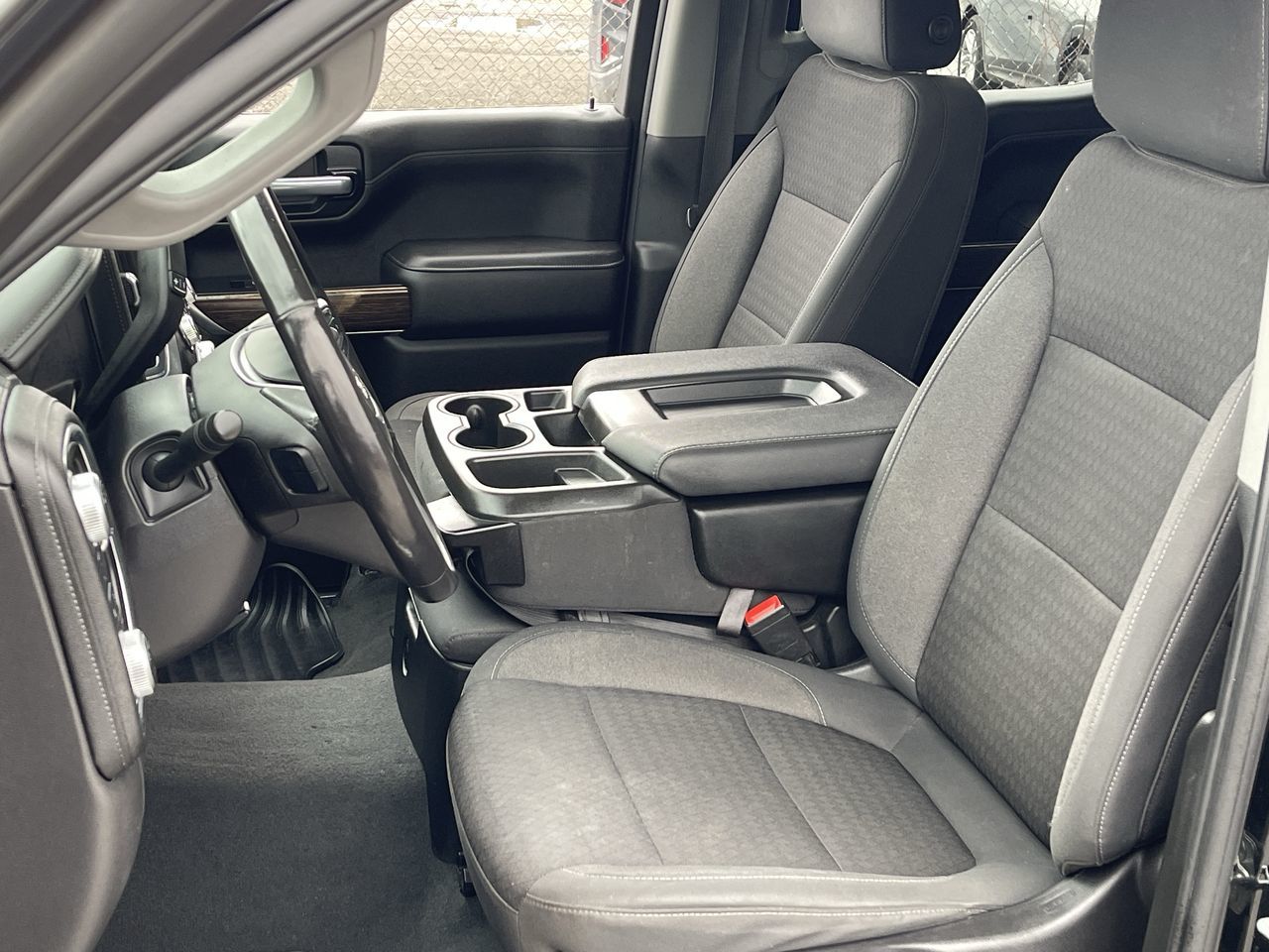 2021 GMC Sierra 1500 in Saint-Leonard, Quebec