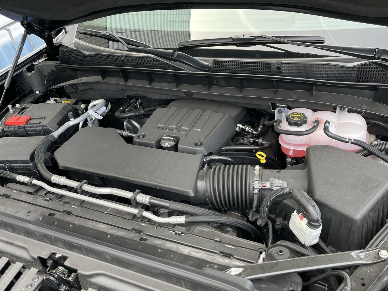 2025 GMC Sierra 1500 in Saint-Leonard, Quebec
