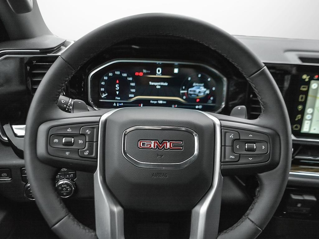 2025 GMC Sierra 1500 in Saint-Leonard, Quebec