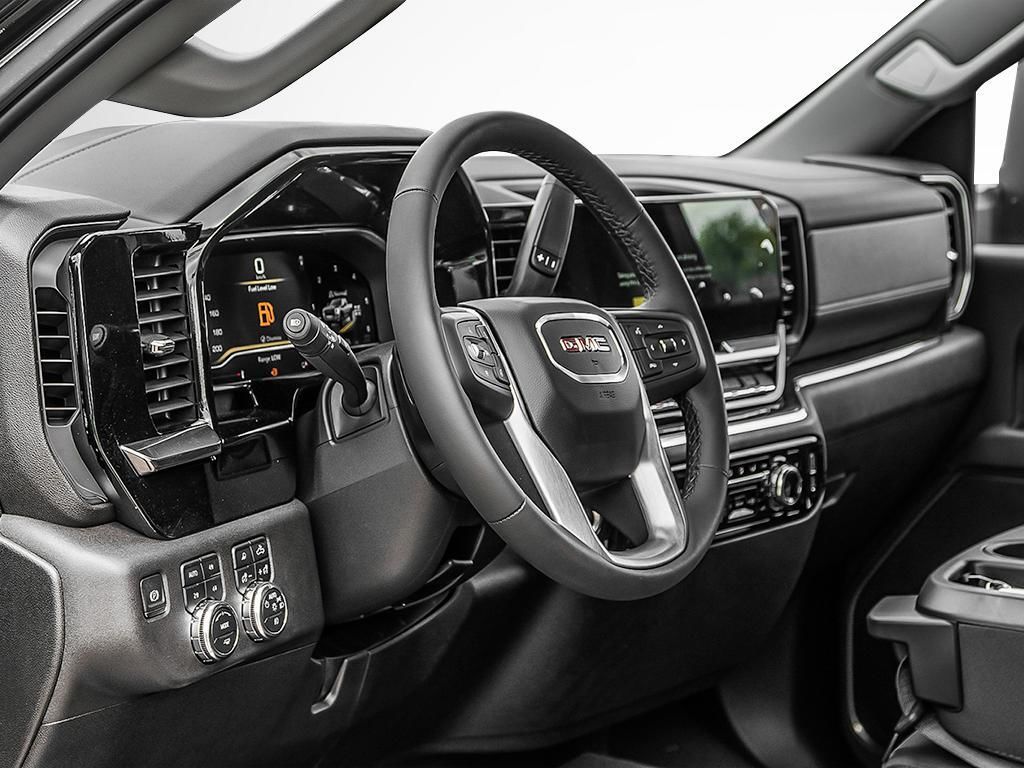 2025 GMC Sierra 2500 HD in Saint-Leonard, Quebec
