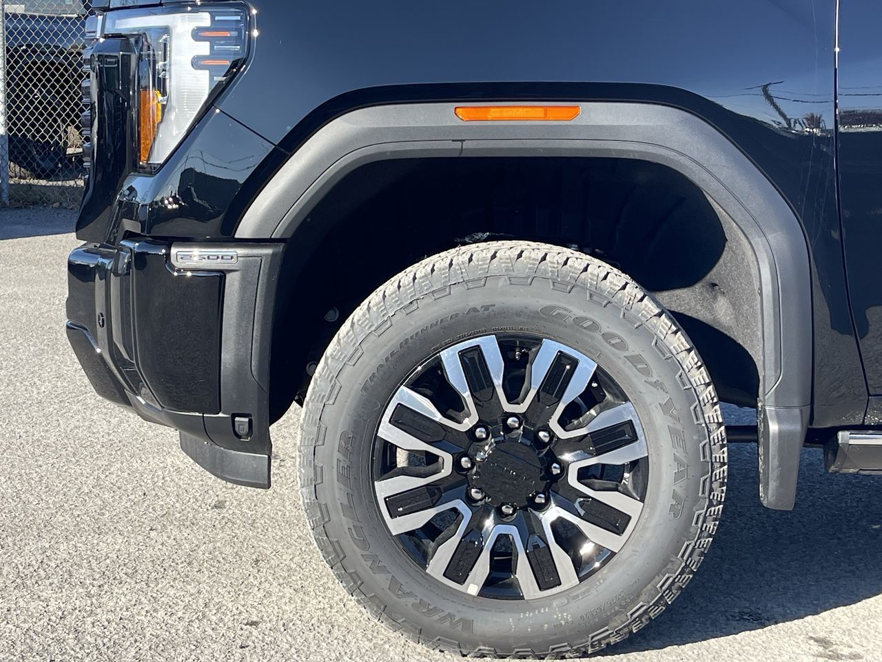 GMC Sierra 2500 HD  2026 à Saint-Léonard, Québec