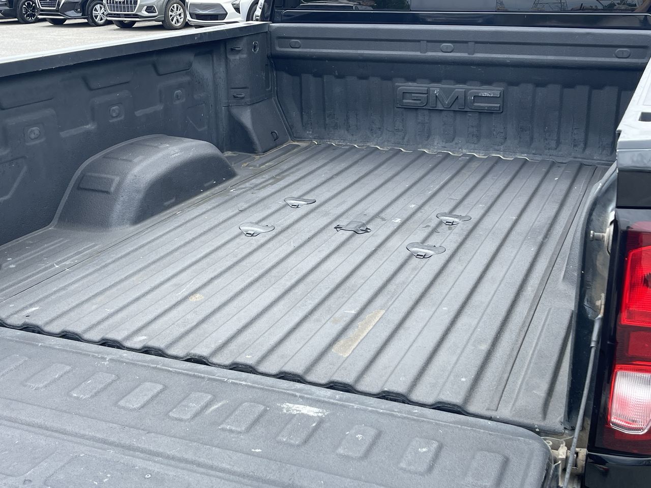 GMC Sierra 2500HD  2021 à Saint-Léonard, Québec