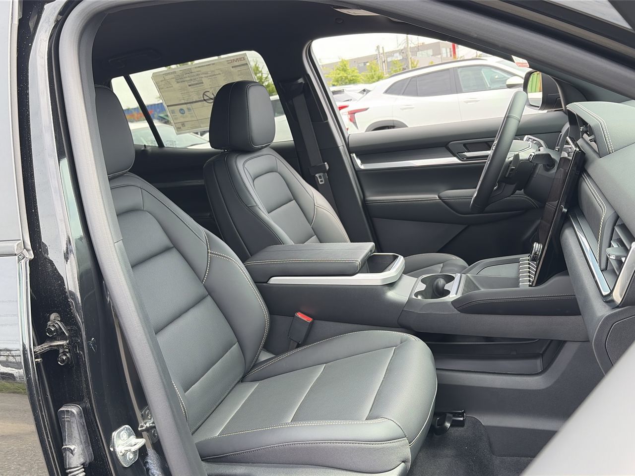 2027 GMC Terrain in Saint-Leonard, Quebec