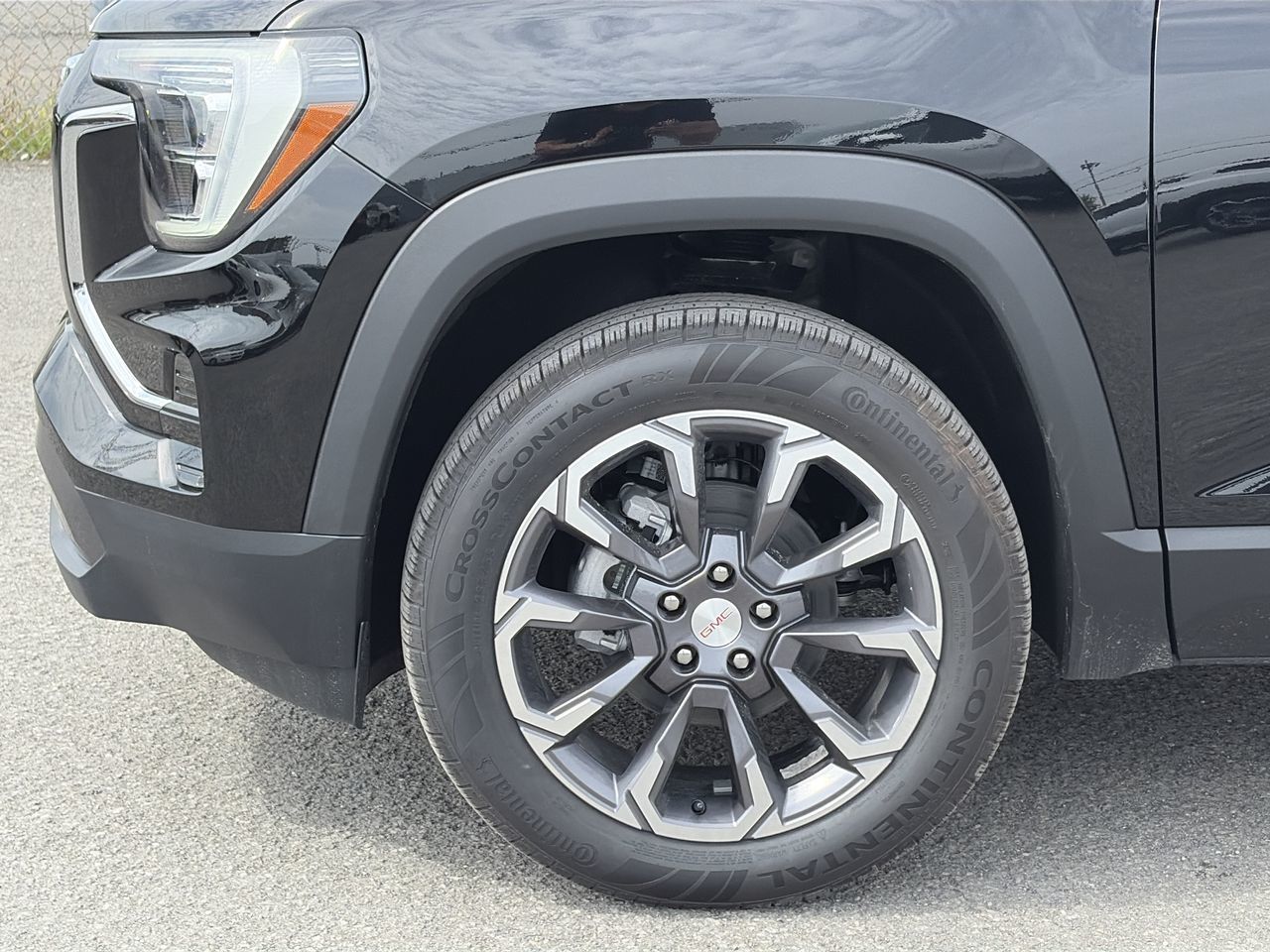 2027 GMC Terrain in Saint-Leonard, Quebec