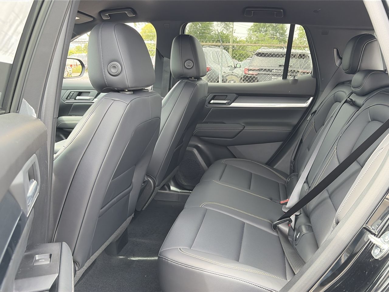 2027 GMC Terrain in Saint-Leonard, Quebec