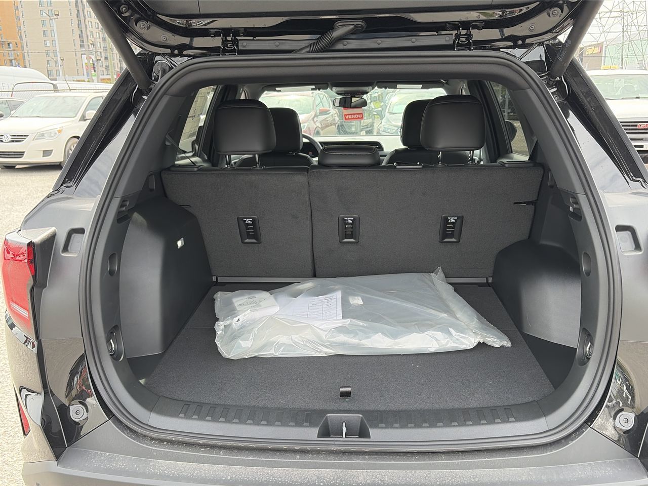 2027 GMC Terrain in Saint-Leonard, Quebec