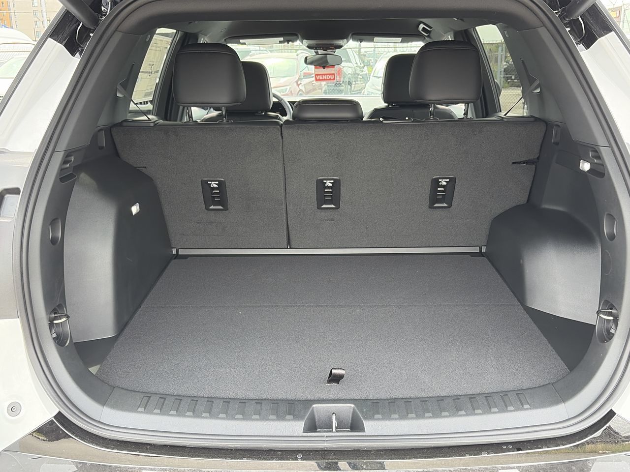 2027 GMC Terrain in Saint-Leonard, Quebec