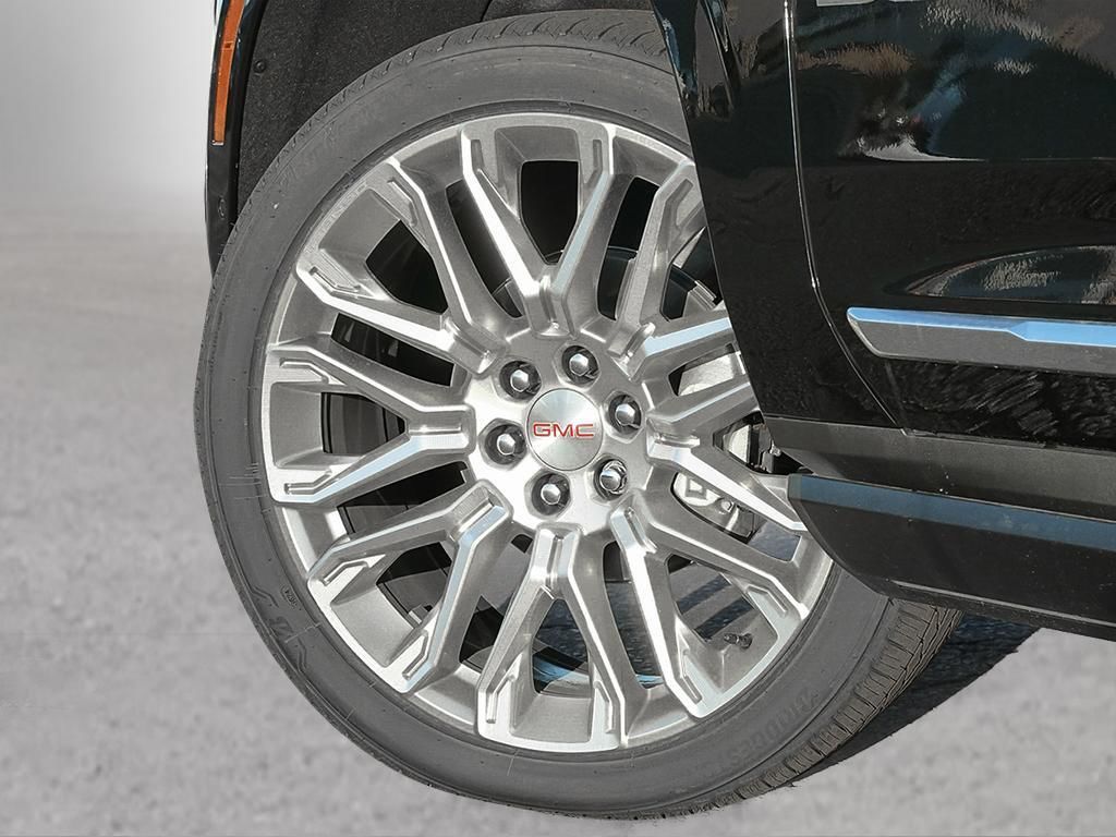2025 GMC Yukon XL in Saint-Leonard, Quebec