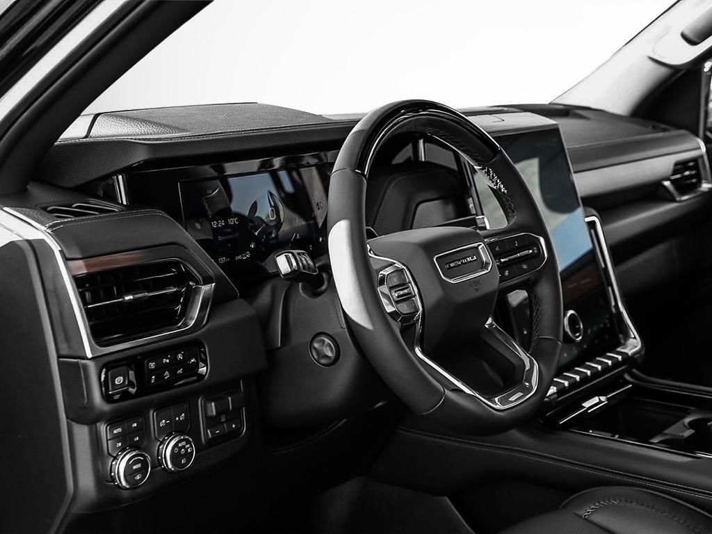 2025 GMC Yukon in Saint-Leonard, Quebec