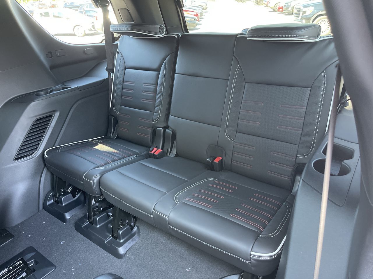 GMC Yukon  2025 à Saint-Léonard, Québec