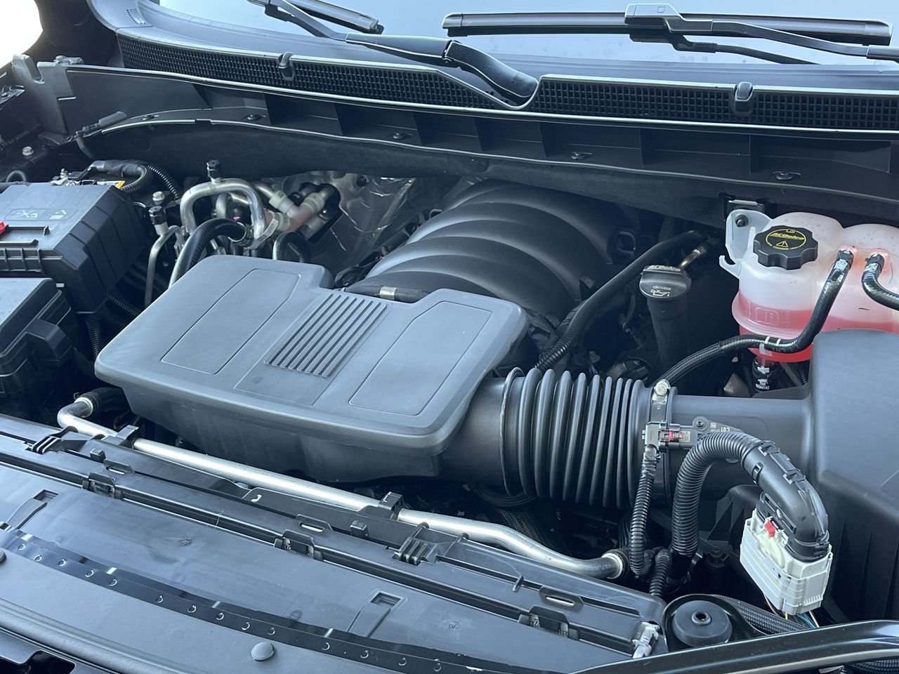 GMC Yukon  2025 à Saint-Léonard, Québec