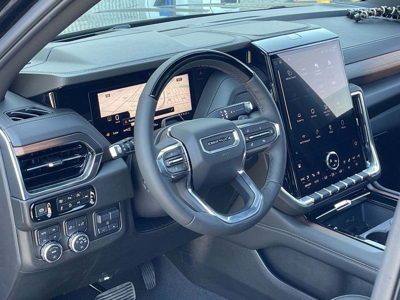 GMC Yukon  2025 à Saint-Léonard, Québec