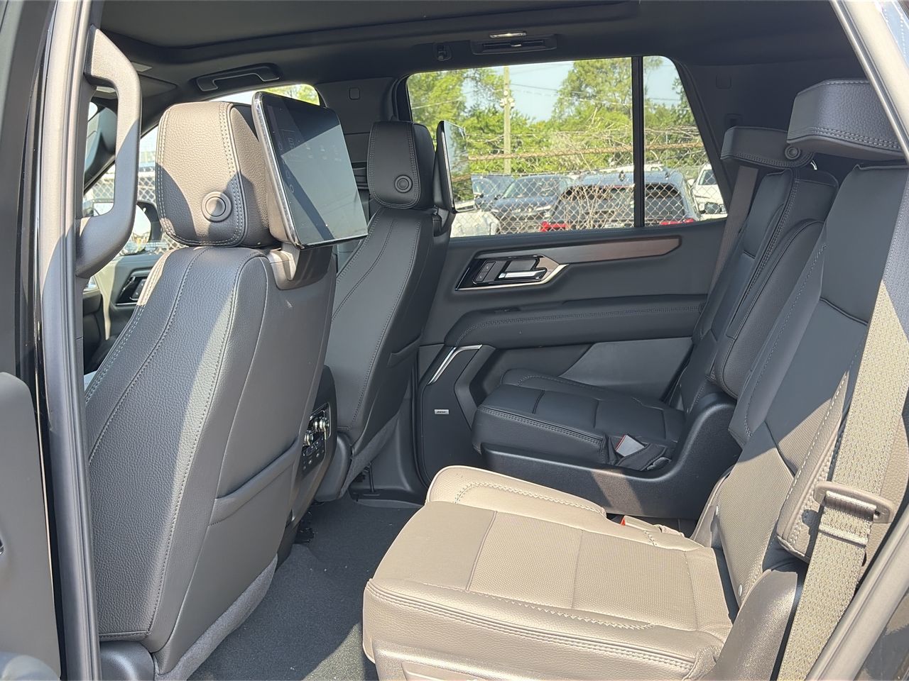 2026 GMC Yukon in Saint-Leonard, Quebec