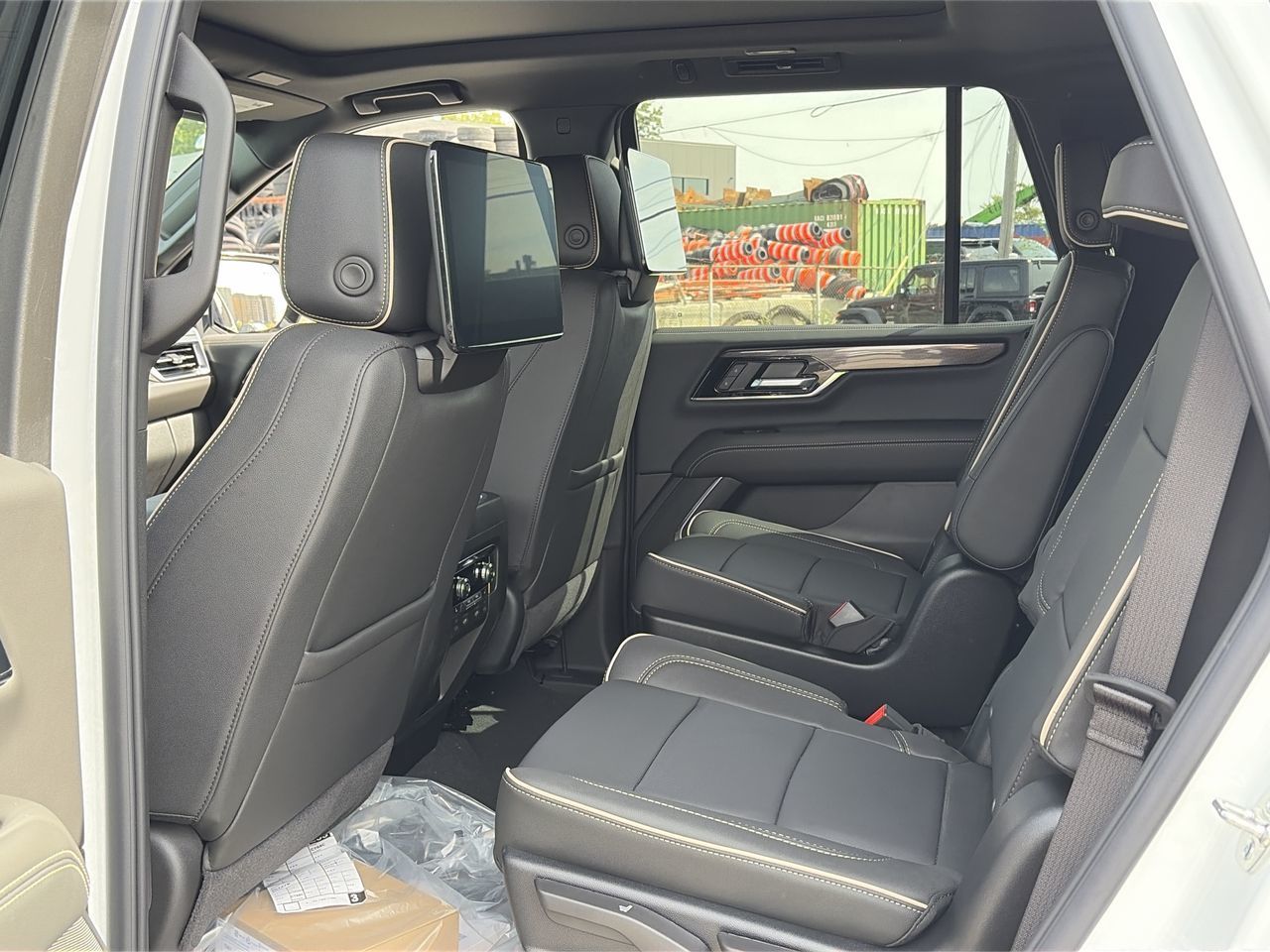 2026 GMC Yukon in Saint-Leonard, Quebec